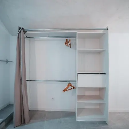 Neuf Et Moderne Dans Le Centre Apartment Bagnols-sur-Ceze